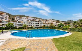 FAMILY Benalmarina Costa del sol Piscina y parking incluido